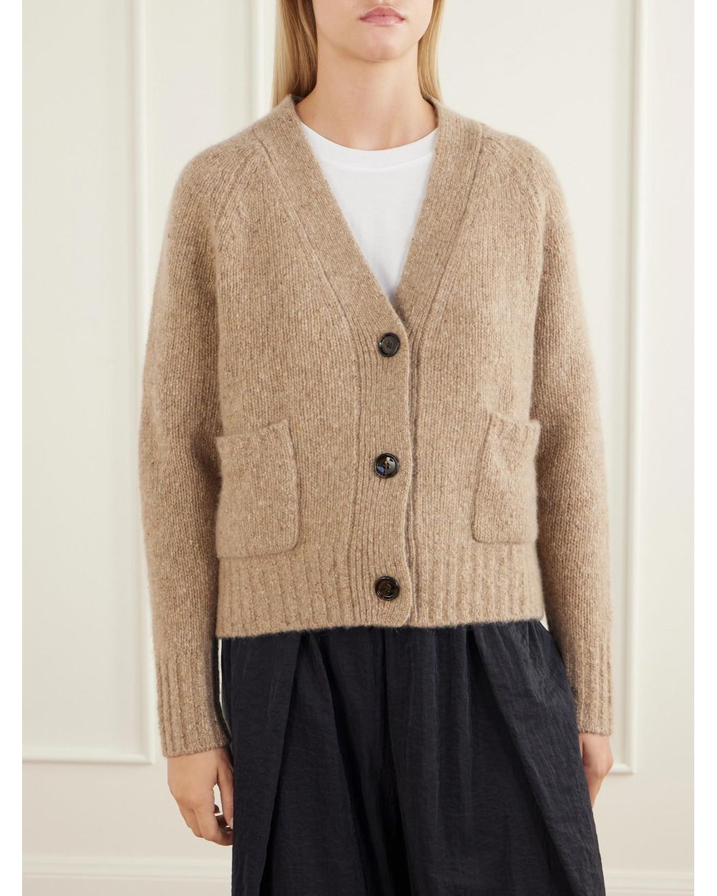 Allude Natural V-Neck Cashmere Cardigan