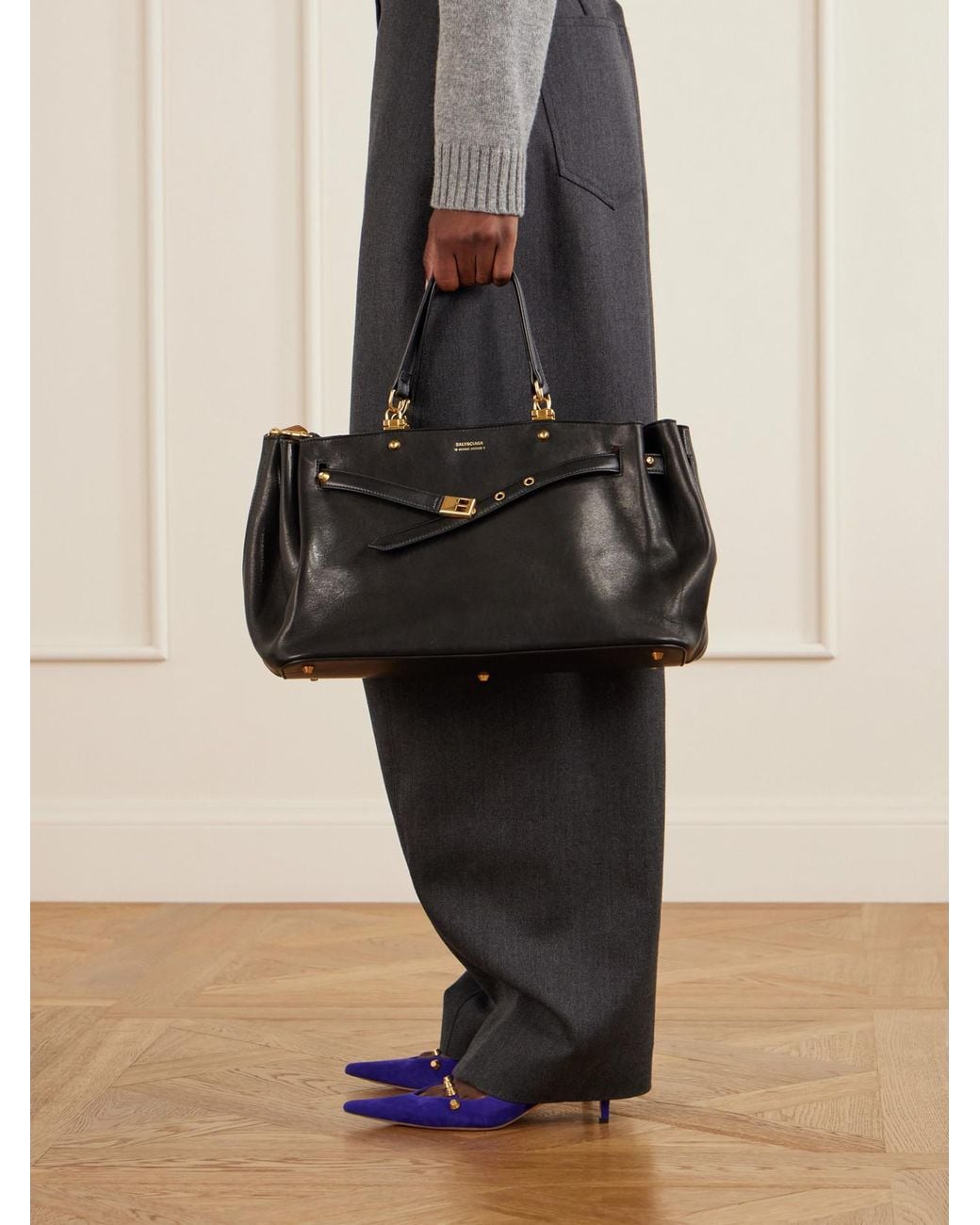 Balenciaga Black Fan Medium Leather Tote