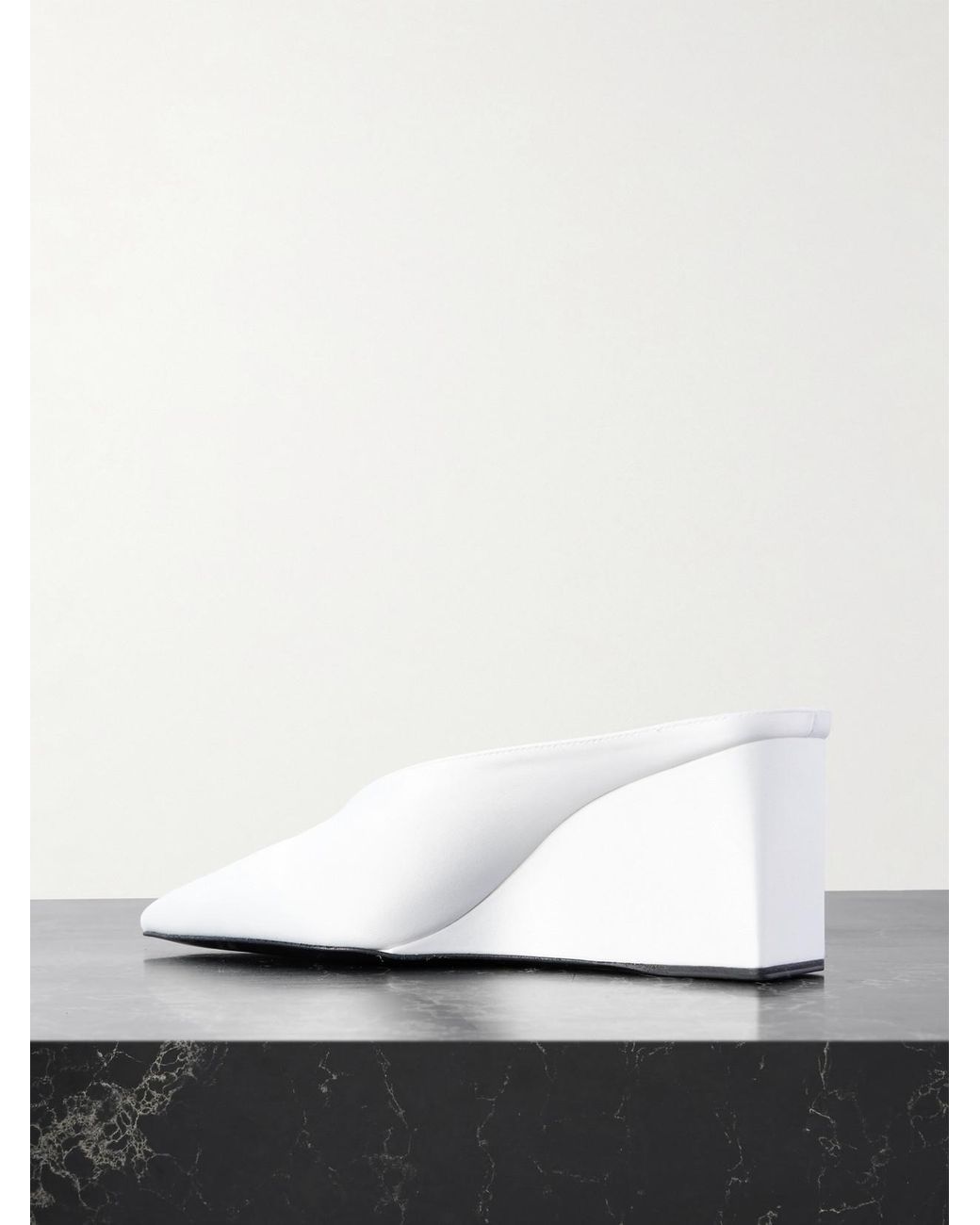 Alaïa Satin Point-Toe Wedge Mules in White | Lyst