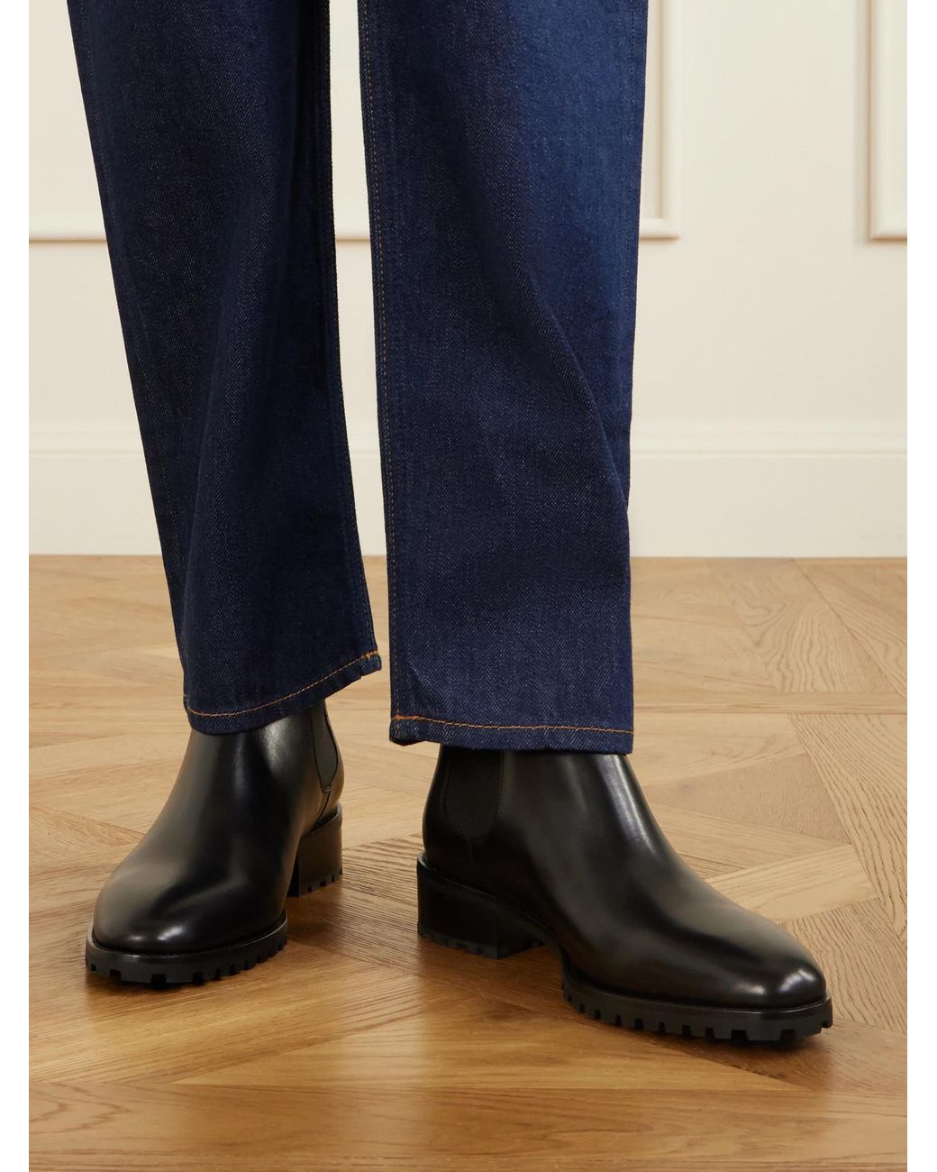 Manolo Blahnik Black Chelata 30 Leather Chelsea Boots