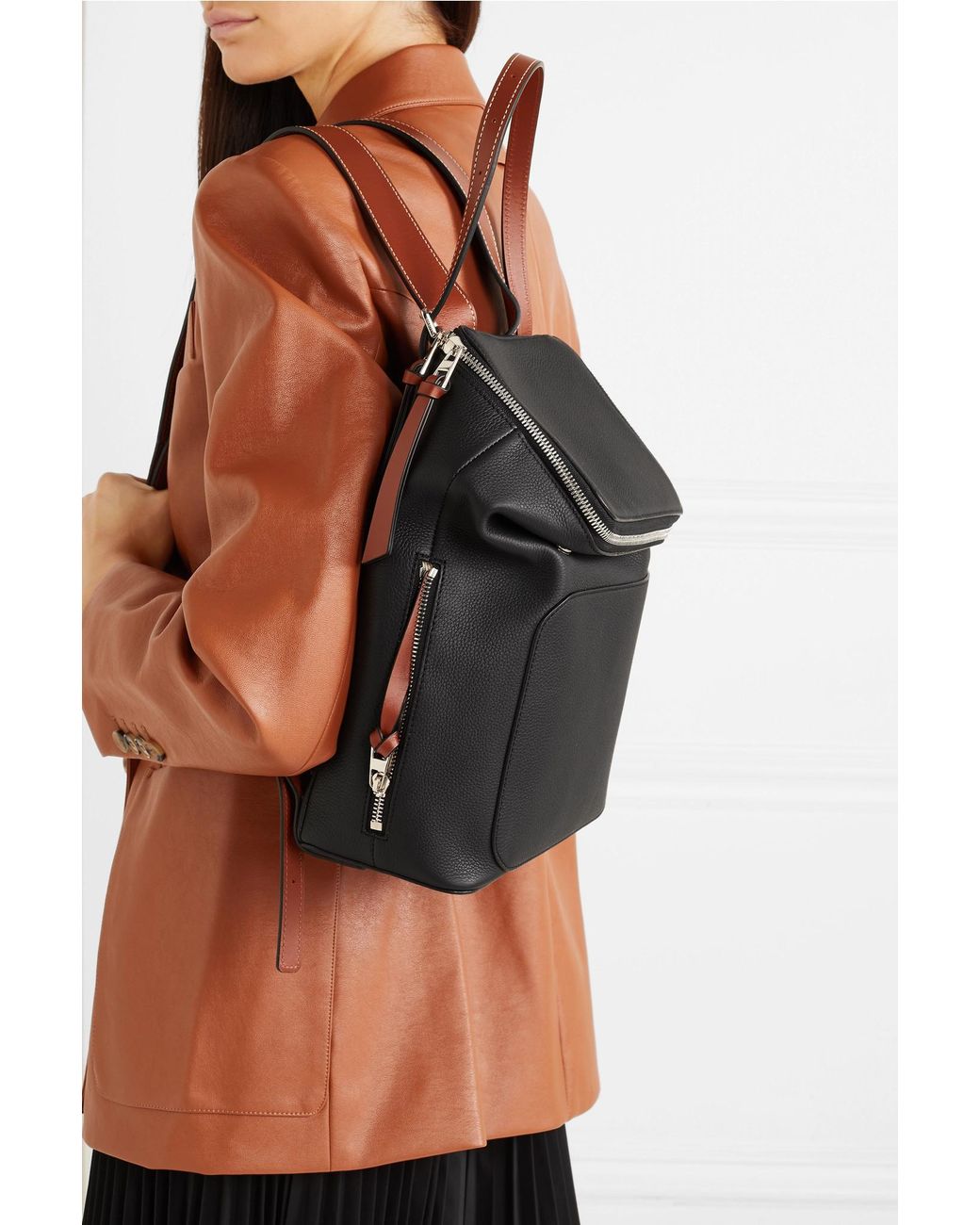 Loewe Goya Small Textured-leather Backpack in Black | Lyst