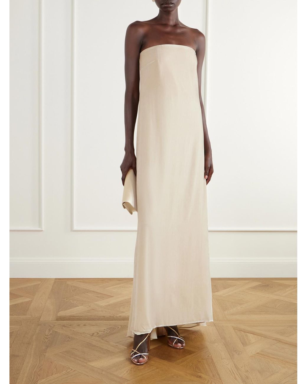 Abadia White Diana Strapless Velvet Gown