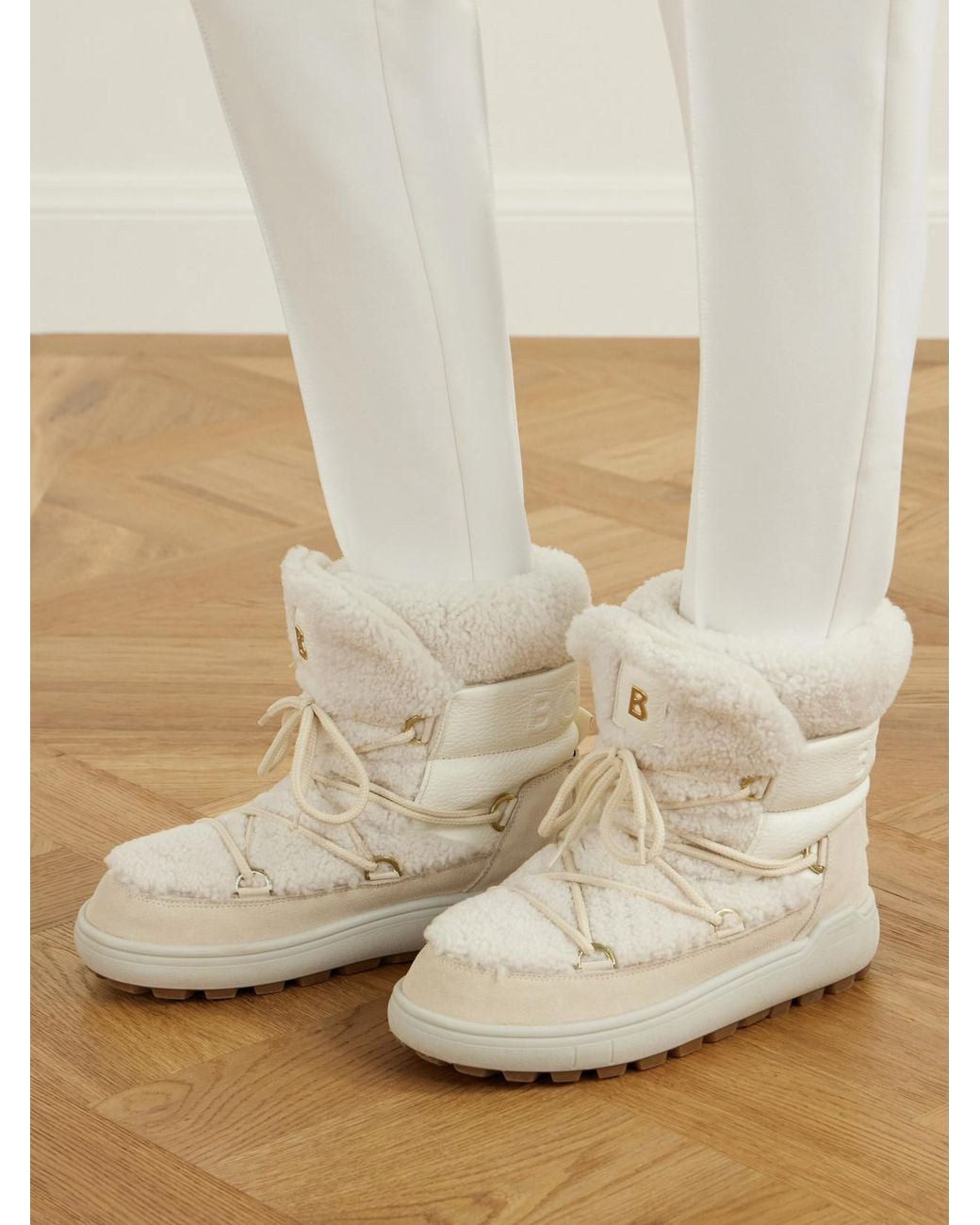 Bogner White Chamonix S 10 C Suede-Trimmed Shearling Snow Boots
