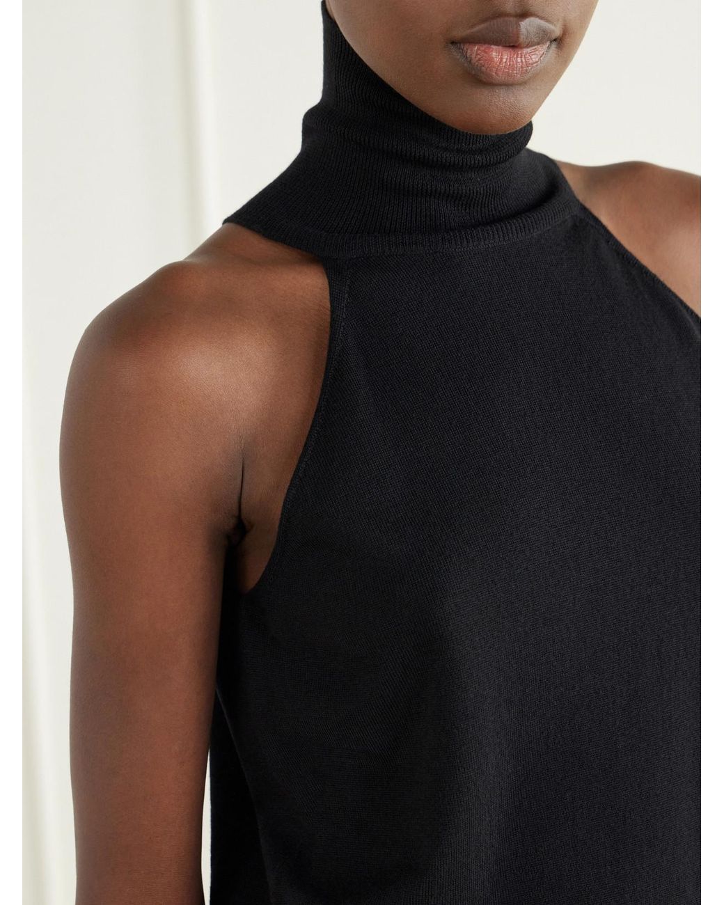 FFORME Black Devon Virgin Wool Blouse