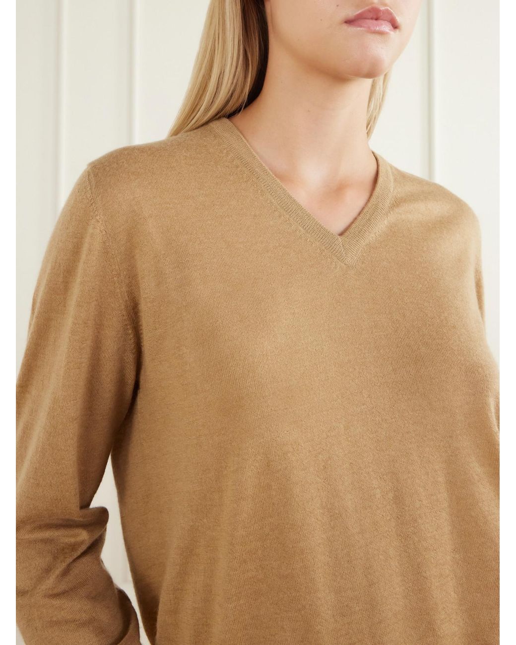 Allude Natural Cashmere Sweater
