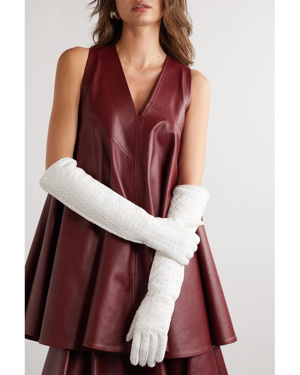 Bottega Veneta White Intrecciato Leather Gloves