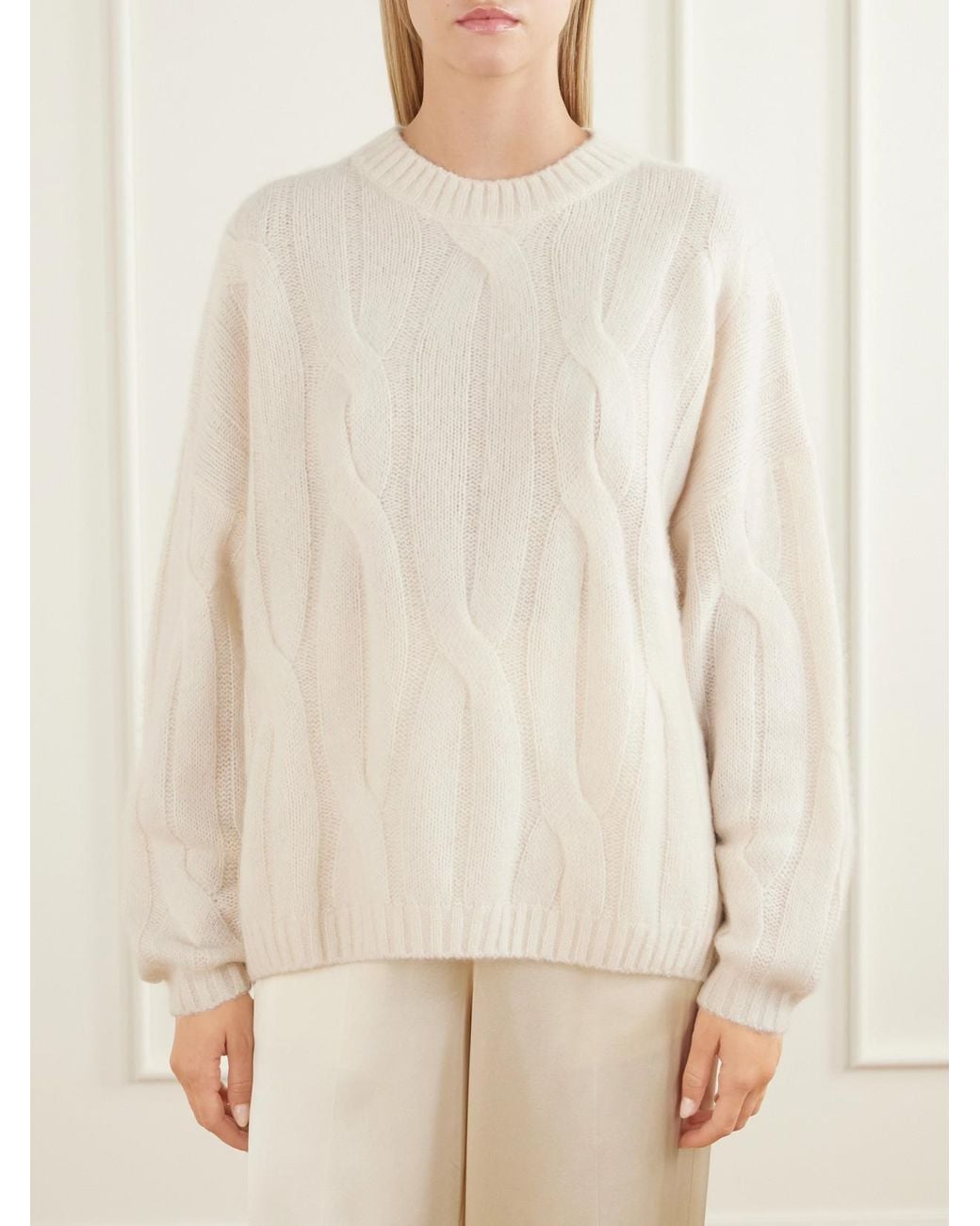 Allude Natural Cable-Knit Cashmere And Silk-Blend Sweater