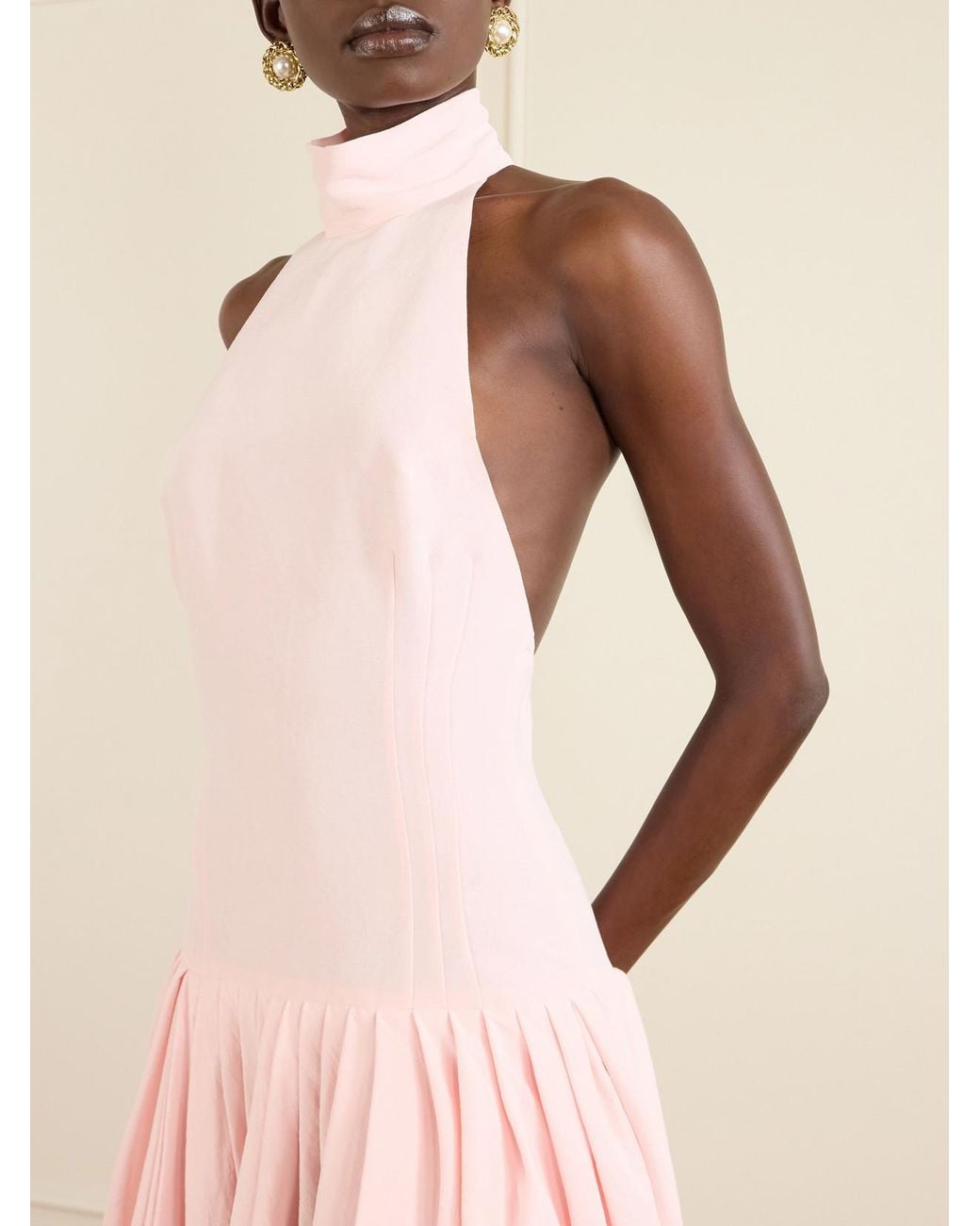 magda butrym milano pleated silk dress lasmutniak in sweetheart silk hourglass midi dress  Styled by  @gloriaripamonti