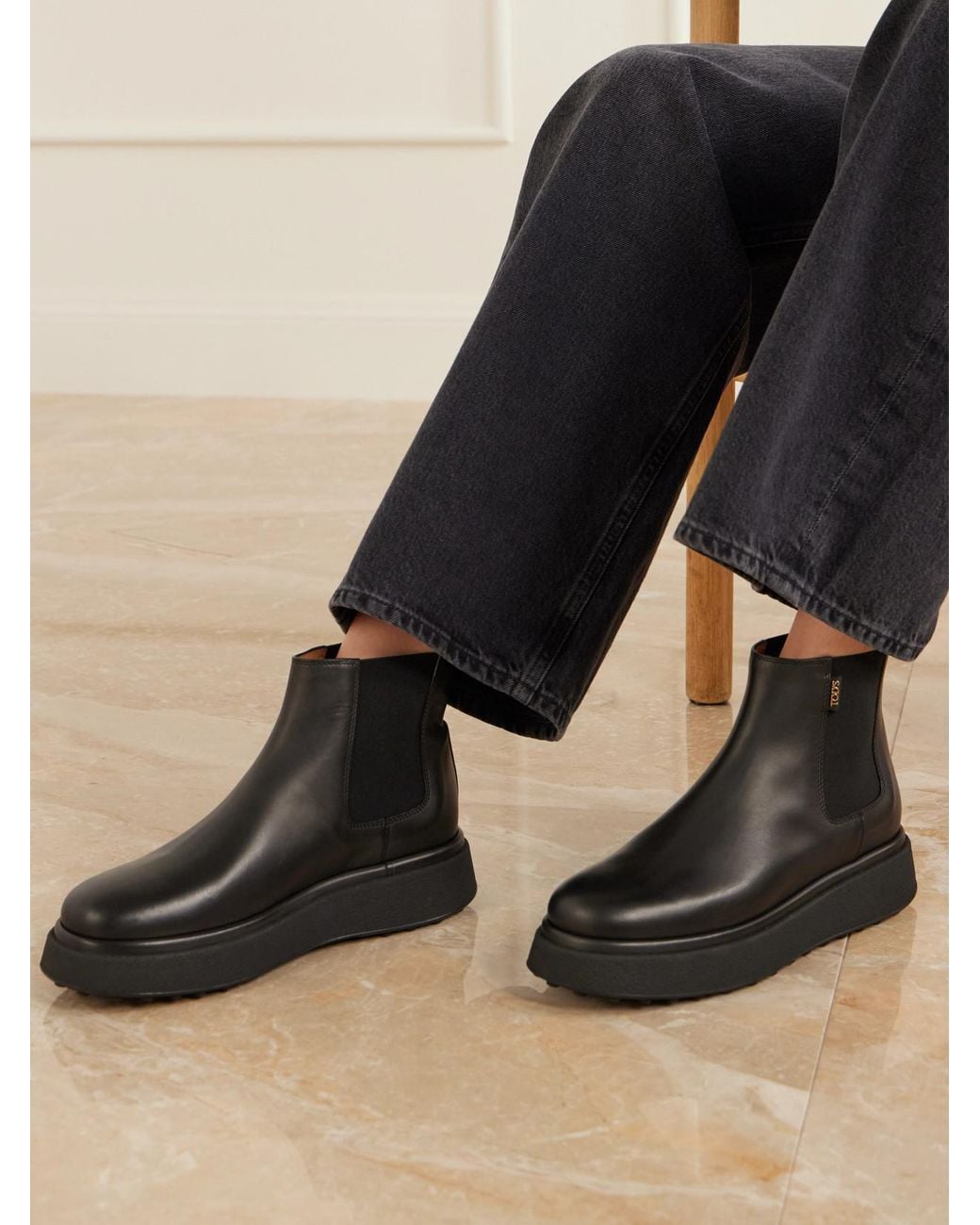 Tod's Black Gomma 30 Leather Ankle Boots