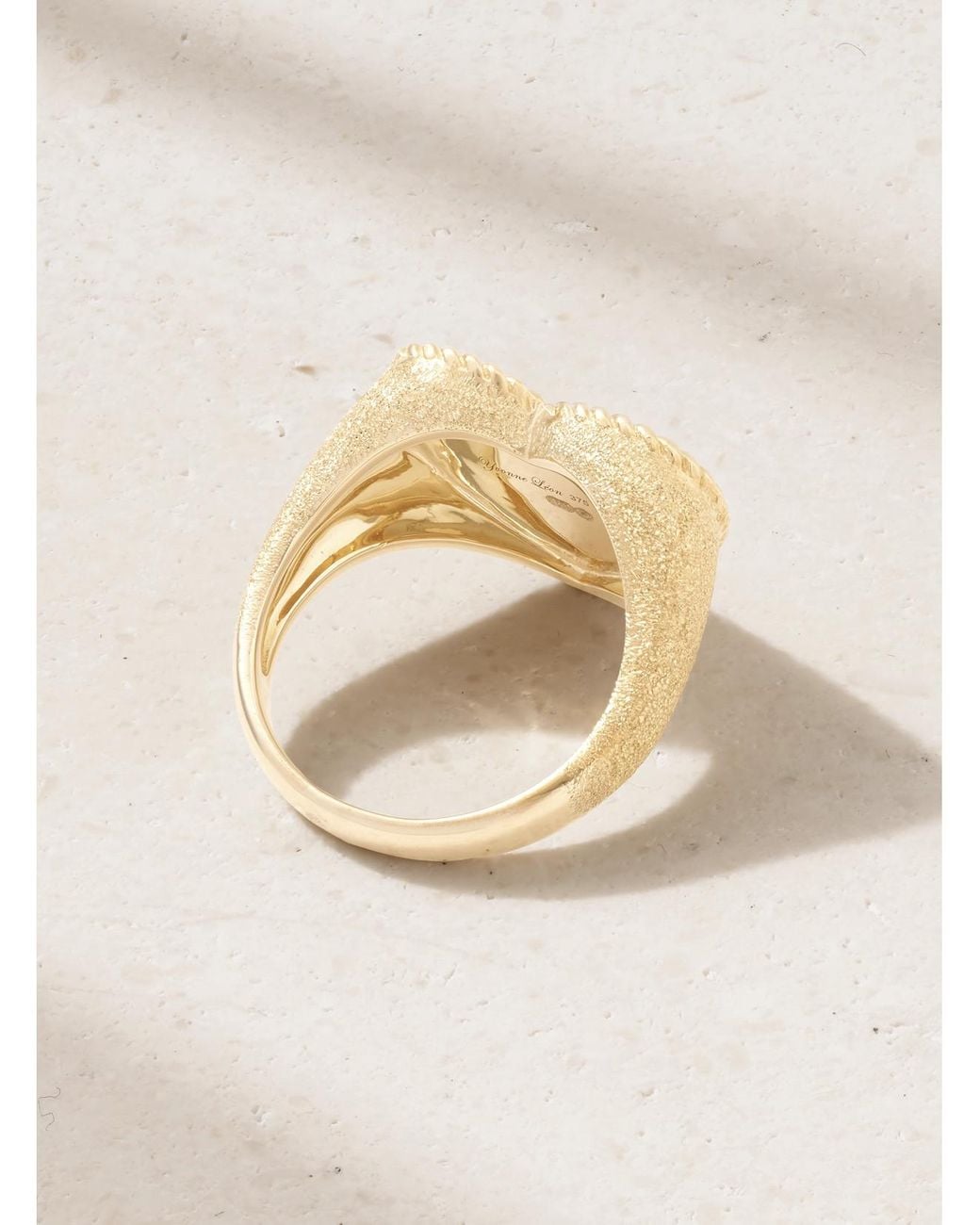 Yvonne Léon Natural Coeur Pailletee 9-Karat Diamond Ring