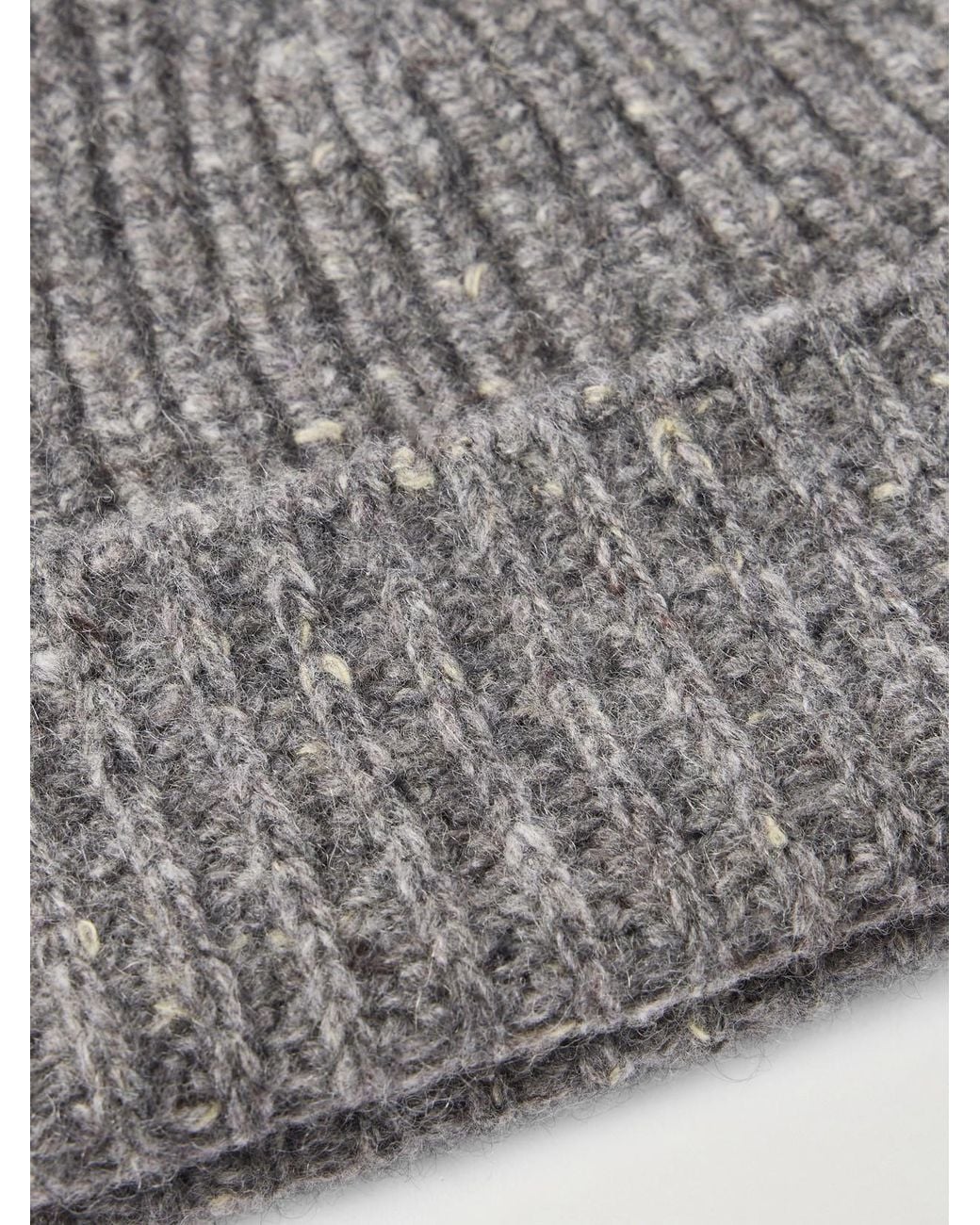 Auralee Gray Ribbed Cashmere Beanie