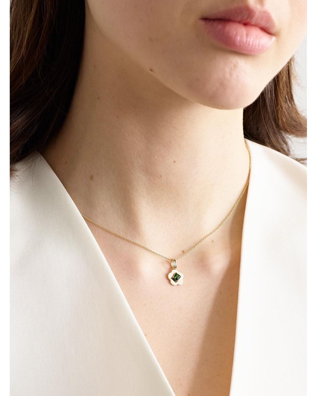 STONE AND STRAND Natural Flower Child 14-Karat Chrome Diopside Necklace