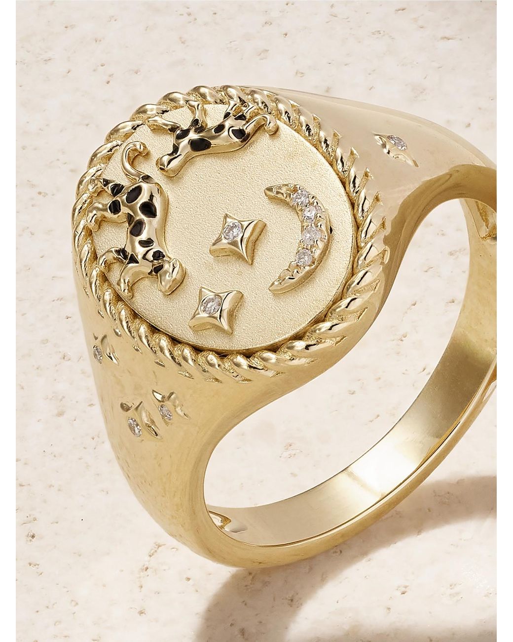 Yvonne Léon Natural Chevalière Ovale La Savane 9-Karat, Diamond And Enamel Ring