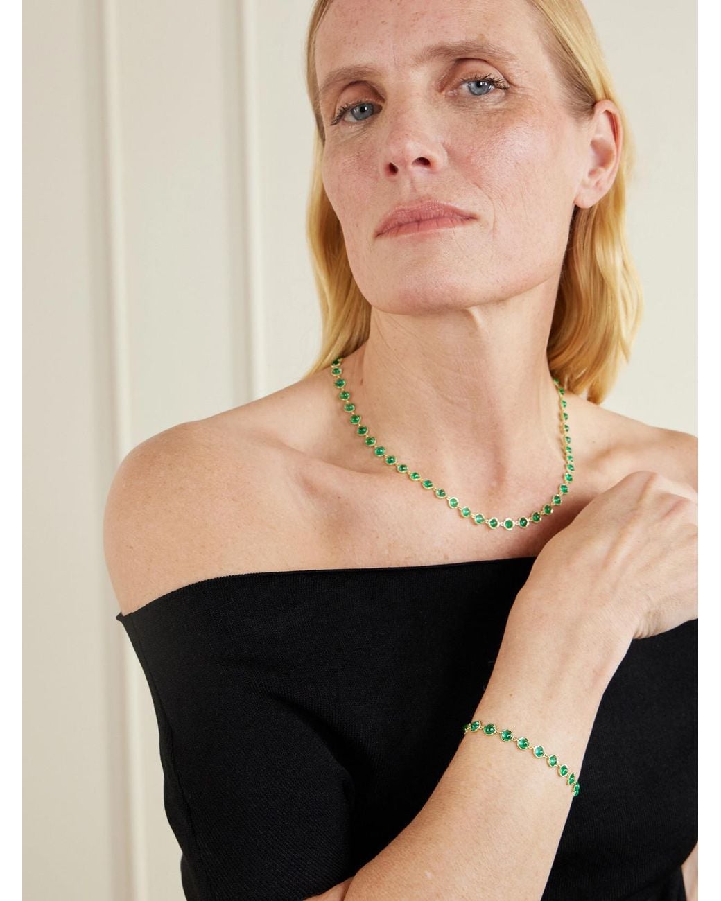 Irene Neuwirth Green 18-Karat Emerald Bracelet