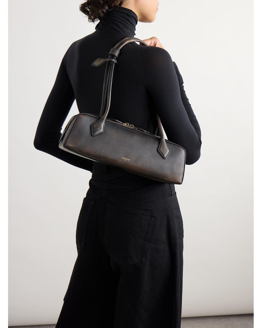 Alaïa Black Le Teckel Medium Textured-Leather Shoulder Bag