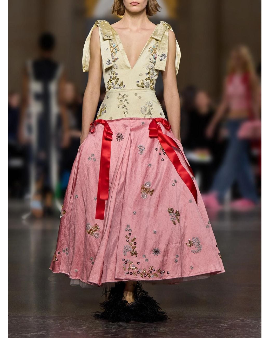 Erdem Red Bow-Detailed Crystal-Embellished Crinkled-Satin Midi Gown