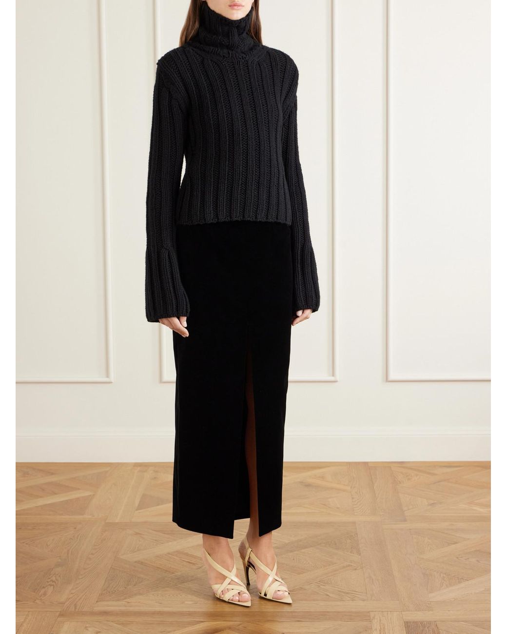 Khaite Black Kelly Ribbed Cashmere Sweater