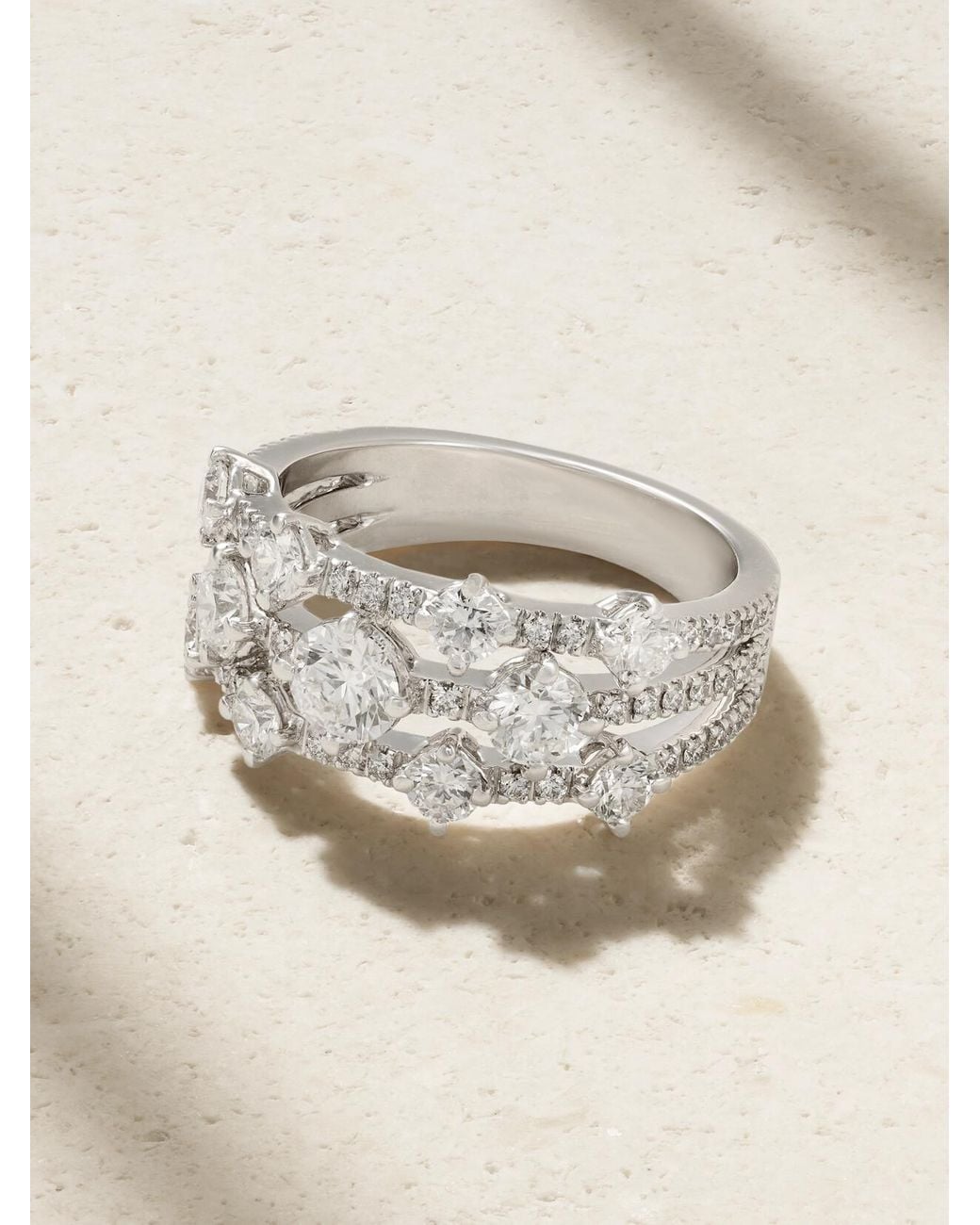 De Beers London Natural Arpeggia 18-Karat Diamond Ring