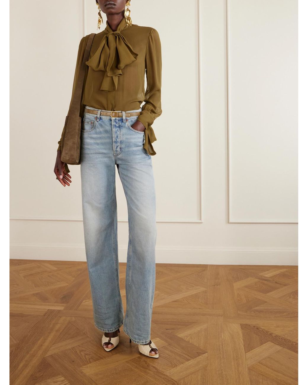 Saint Laurent White Le 5 À 7 Suede Shoulder Bag