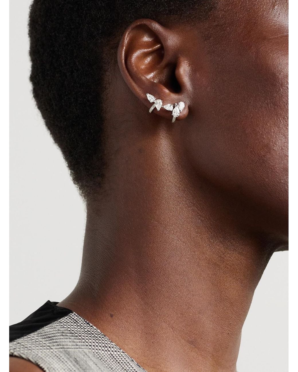 Repossi Natural Serti Sur Vide 18-Karat Diamond Ear Cuff