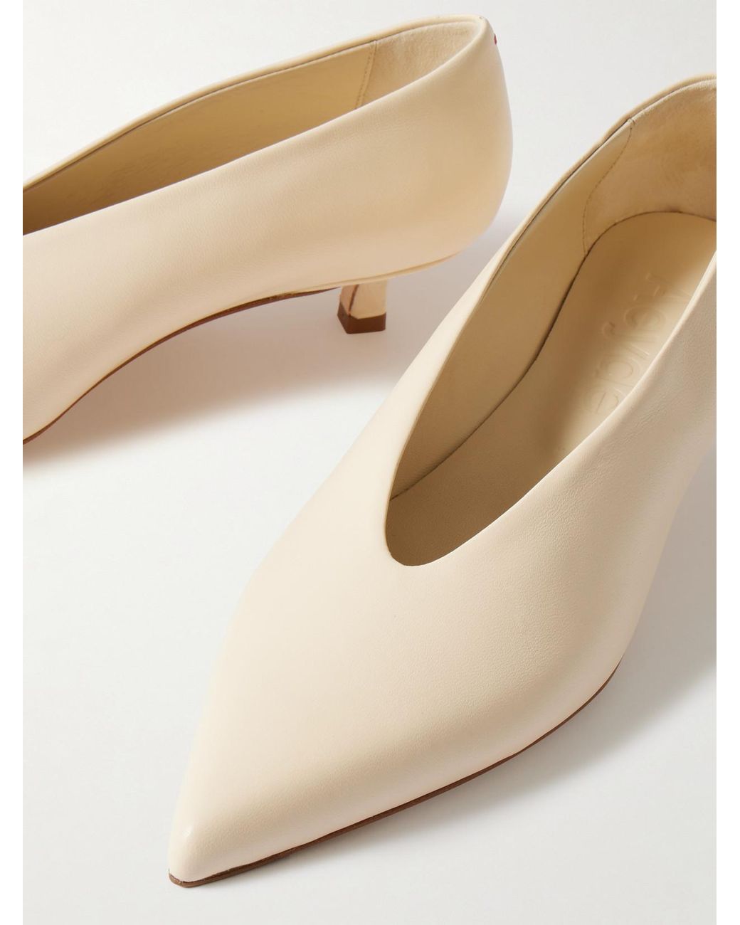 Aeyde Natural Clara Leather Pumps