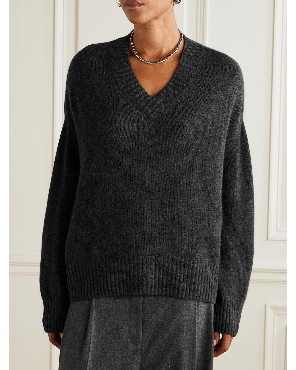 Allude Black Cashmere Sweater
