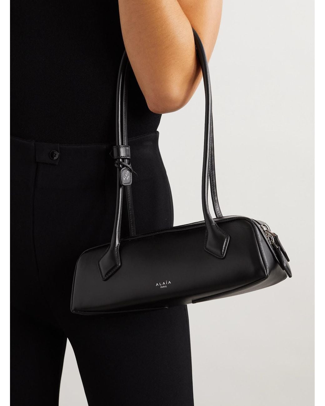 Alaïa White Le Teckel Small Leather Shoulder Bag