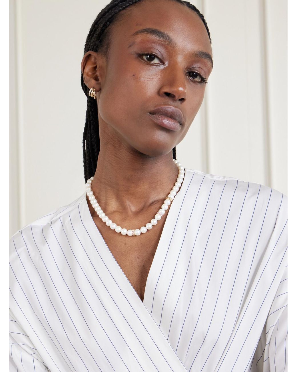 Sydney Evan Natural 14-Karat Diamond Hoop Earrings