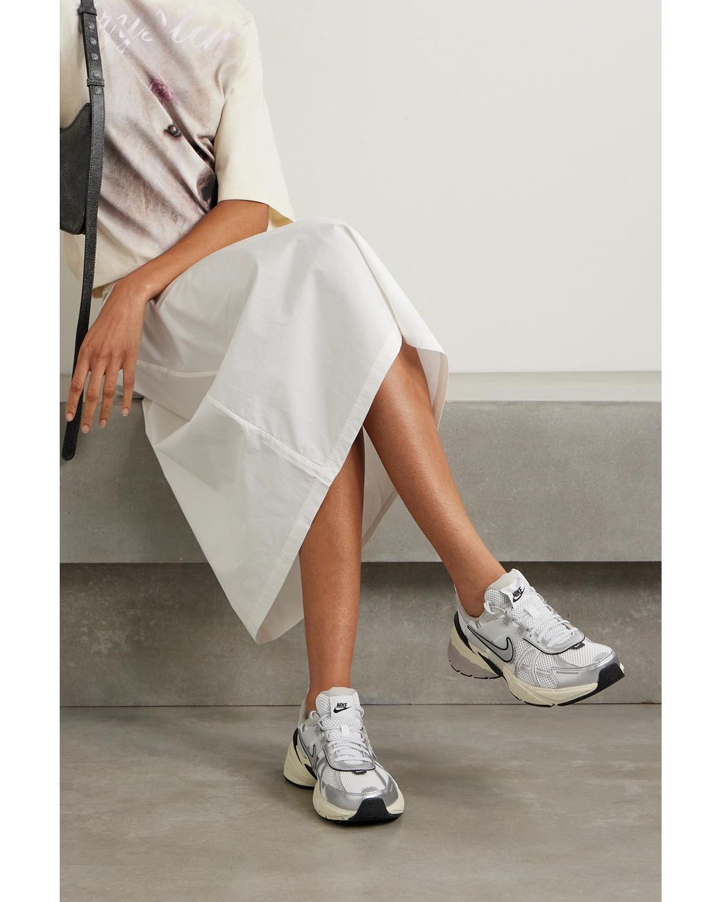 Silver shop sneakers phoenix