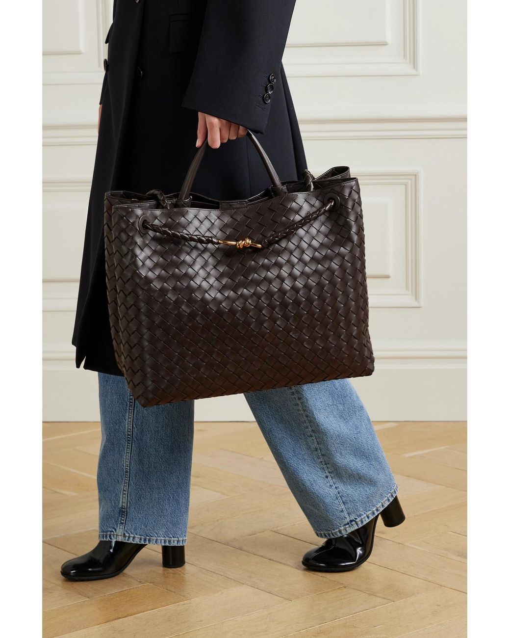 Bottega Veneta Black 'Andiamo Large' Tote Bag