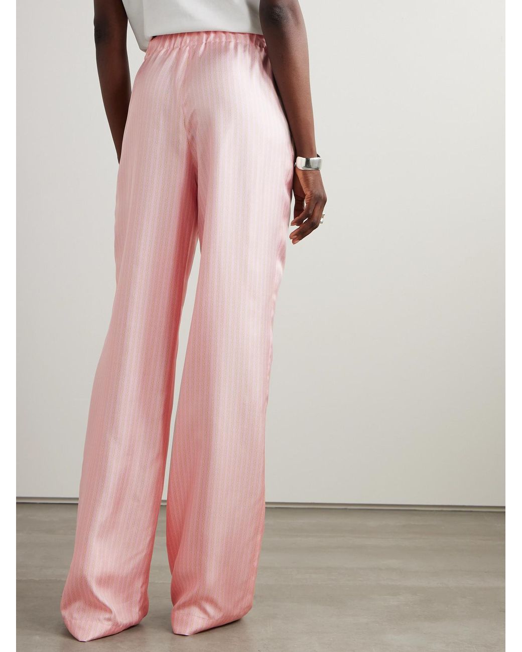 パンツ VERSACE Women Pants 10019141A051435P740 Pink VERSACE Printed silk-twill wide-leg pants | NET-A-PORTER