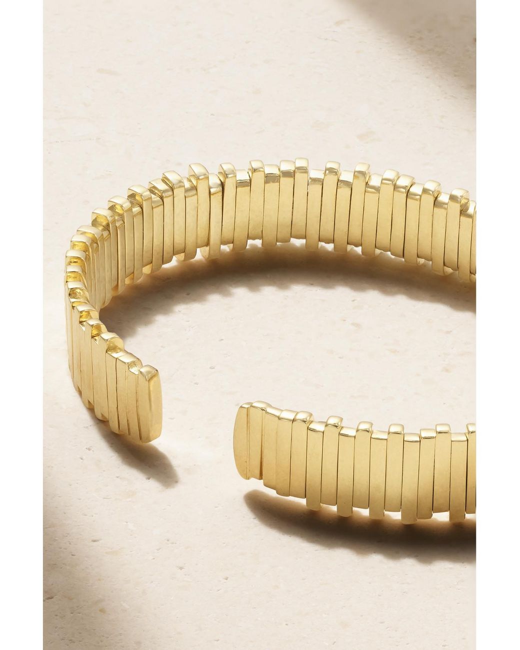 Suzanne Kalan Metallic 18-Karat Emerald Bangle