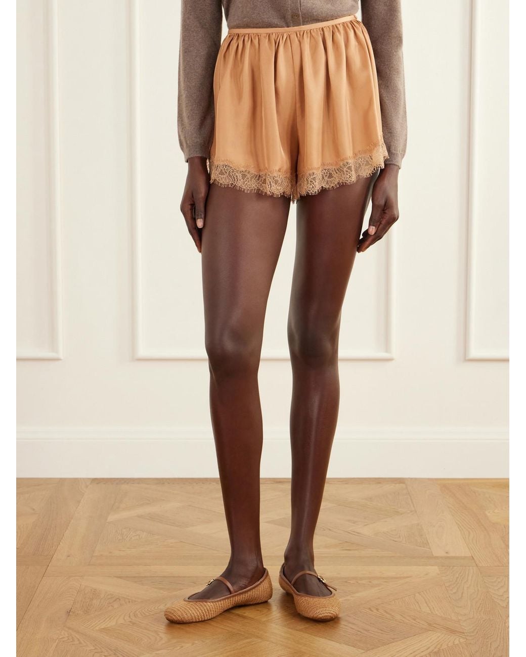 Ulla Johnson Natural Georgina Chantilly Lace-Trimmed Silk-Twill Shorts