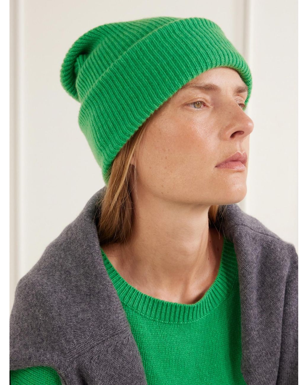 Lisa Yang Green Stockholm Ribbed Cashmere Beanie