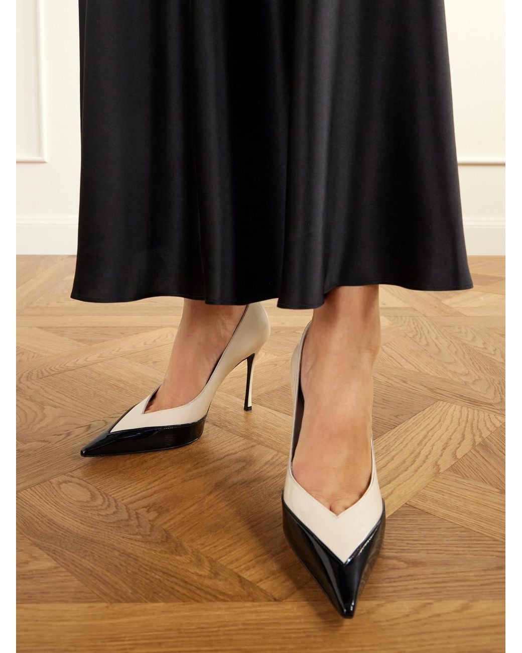 Ferragamo White Yasmin 95 Two-Tone Patent-Leather Pumps