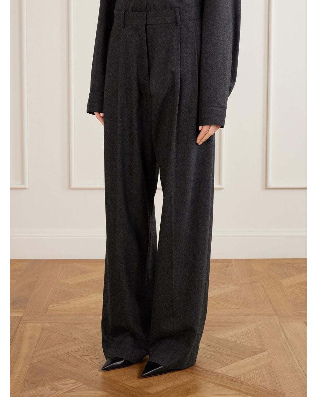 Khaite Black August Pleated Wool-Blend Flannel Straight-Leg Pants