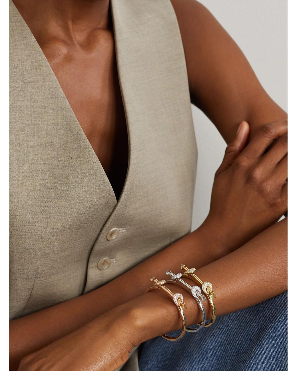 ANANYA Natural Chakra Icon 18-Karat, Diamond And Quartz Bangle