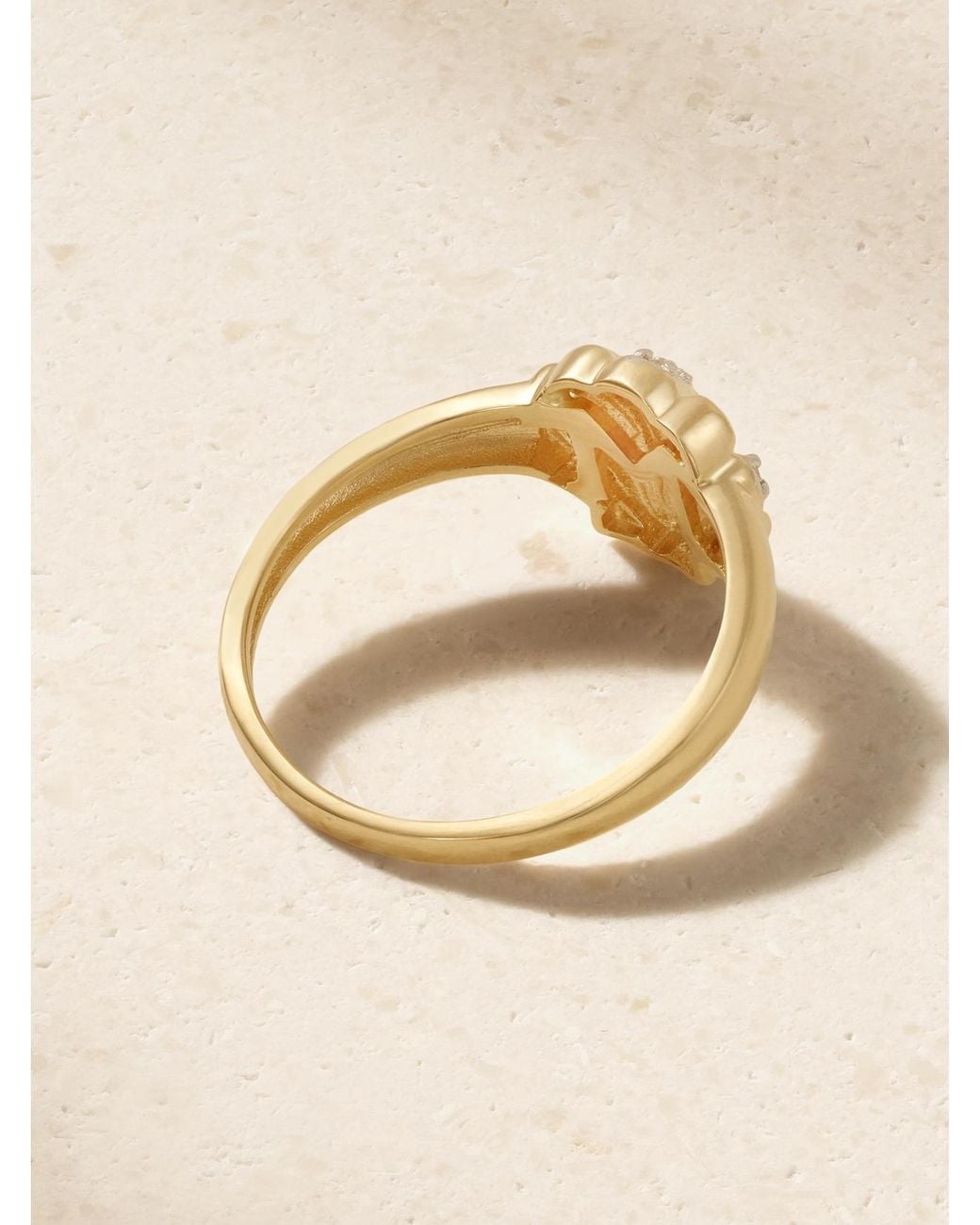 Mateo Natural Petite Venus 14-Karat Diamonds Signet Ring