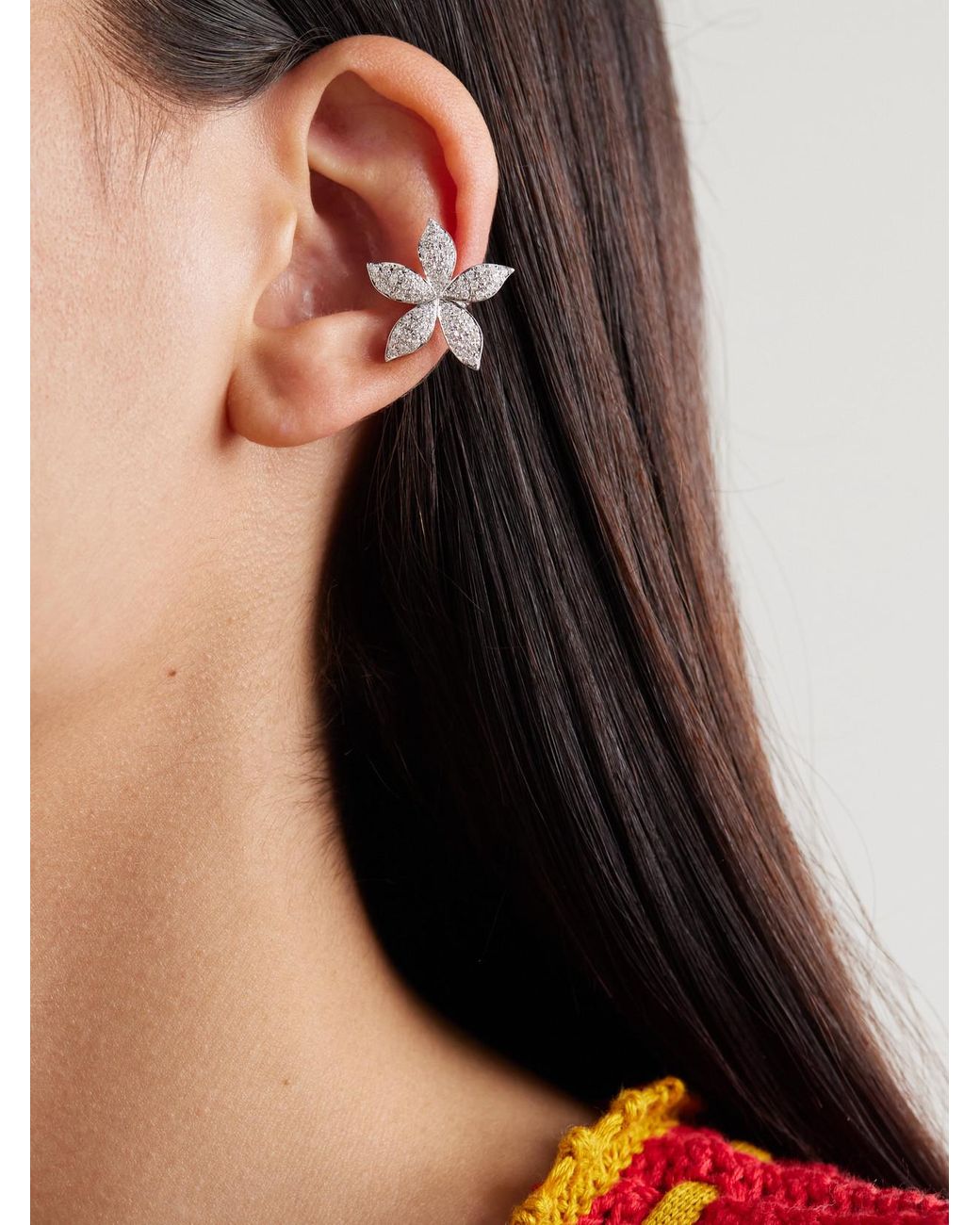 Ileana Makri Natural Blossom 18-Karat Diamond Ear Cuff