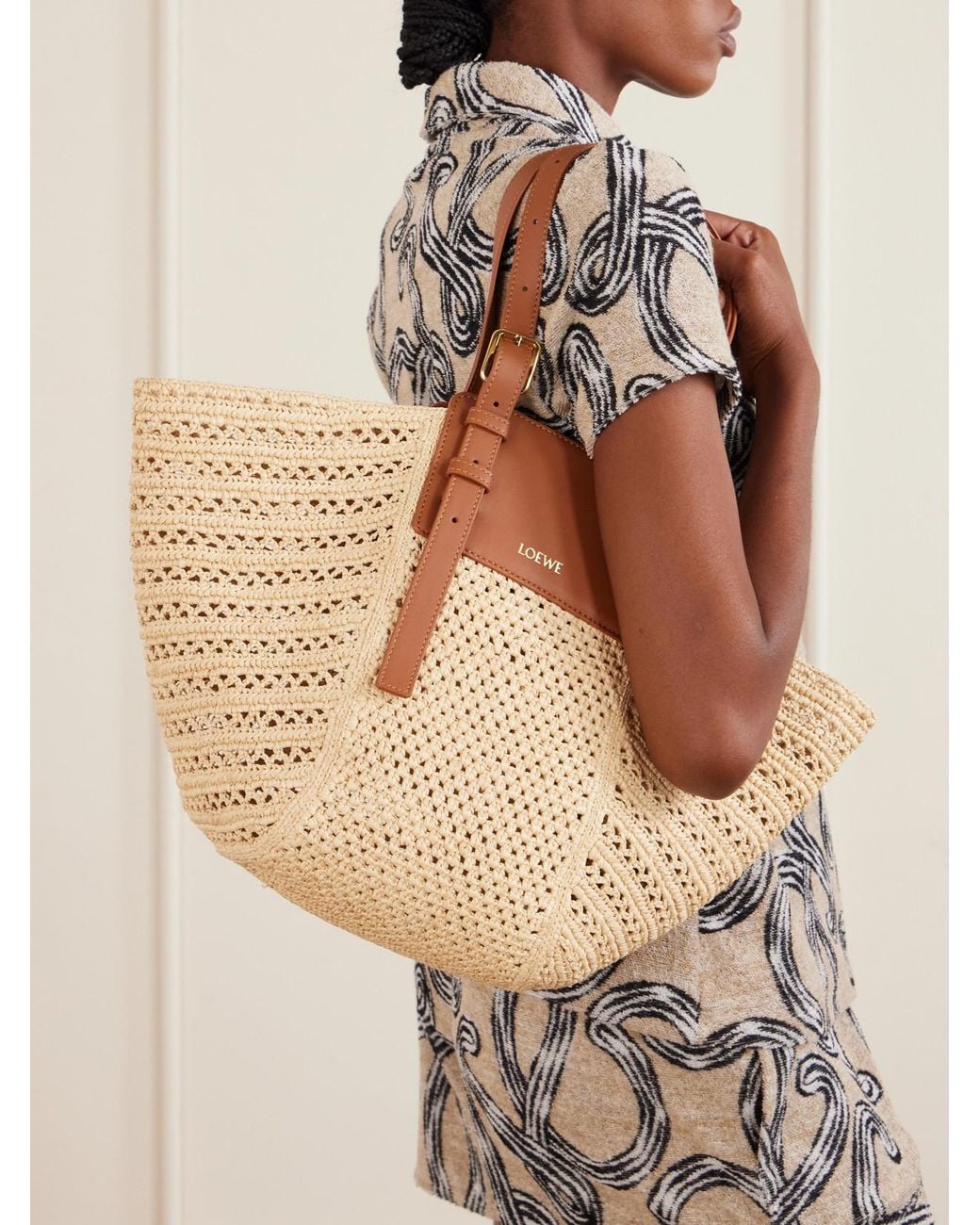 Loewe Natural Paula's Ibiza Hammock Cabas Leather-Trimmed Raffia Tote
