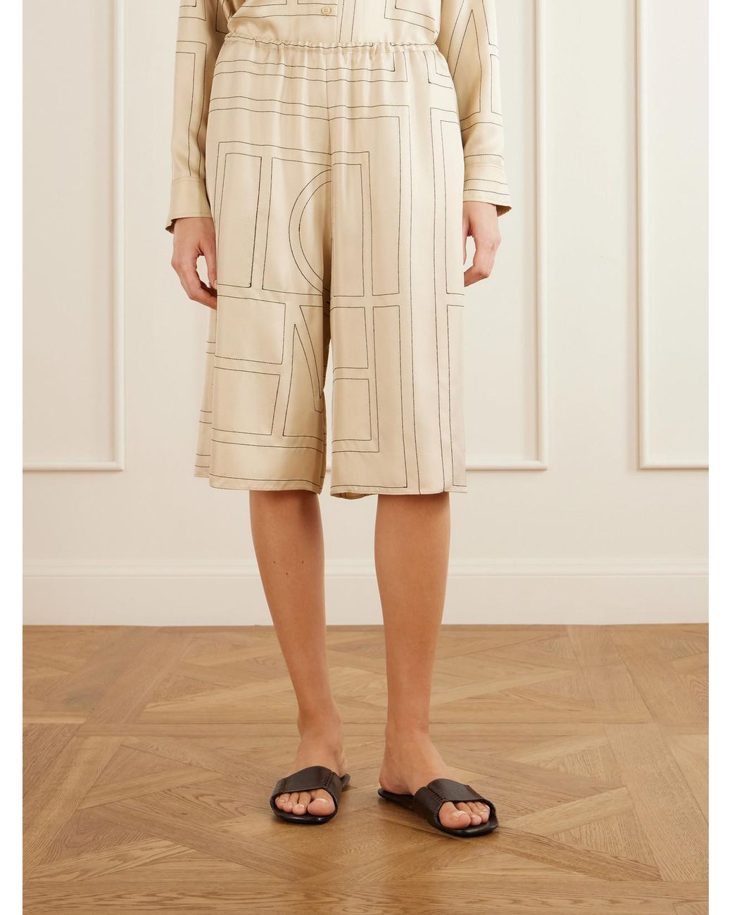 Totême  Natural Embroidered Silk Shorts