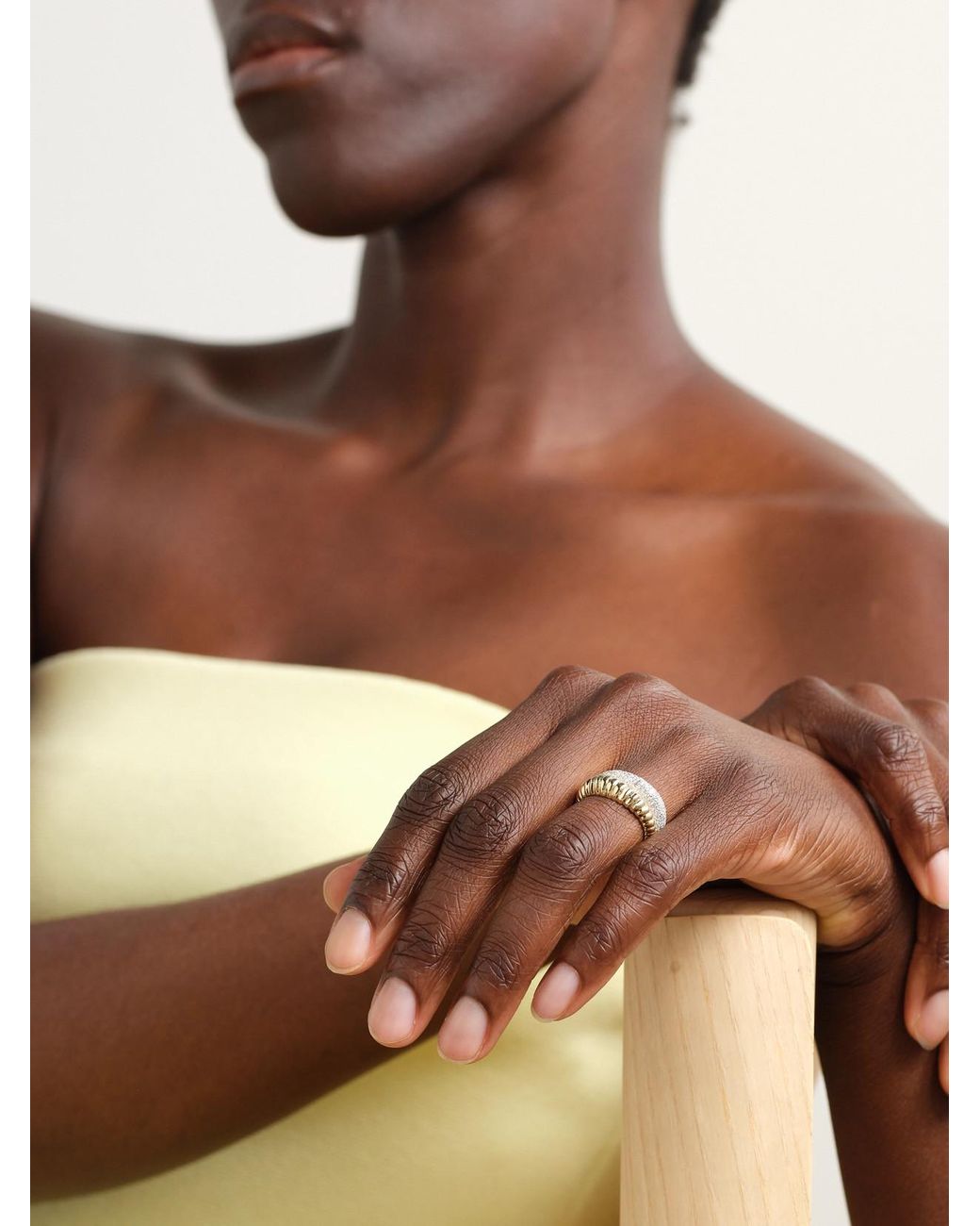 Yvonne Léon Natural Bouée Vague 9-Karat And Diamond Ring
