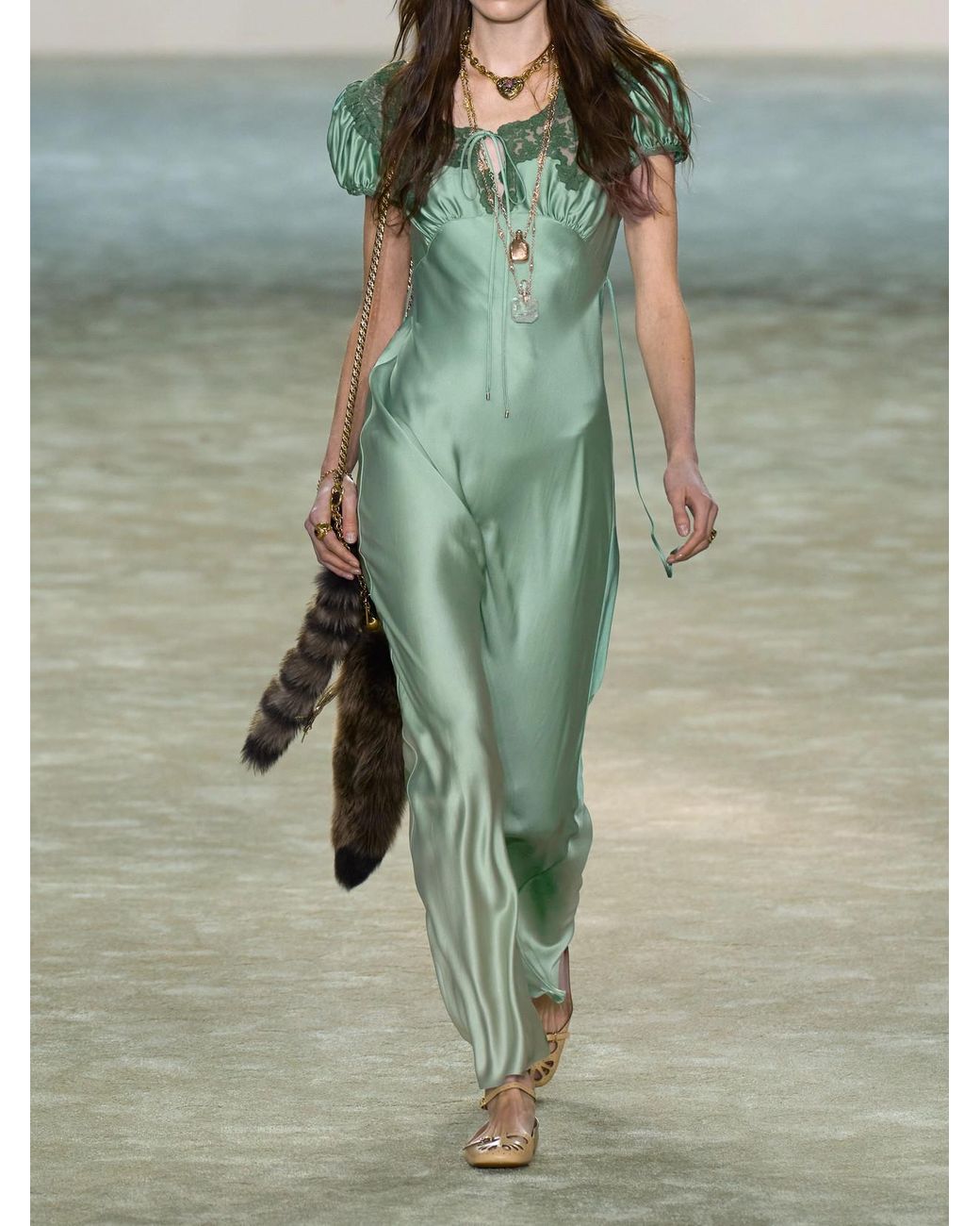 Chlo Lace-Trimmed Silk-Satin Gown in Green | Lyst