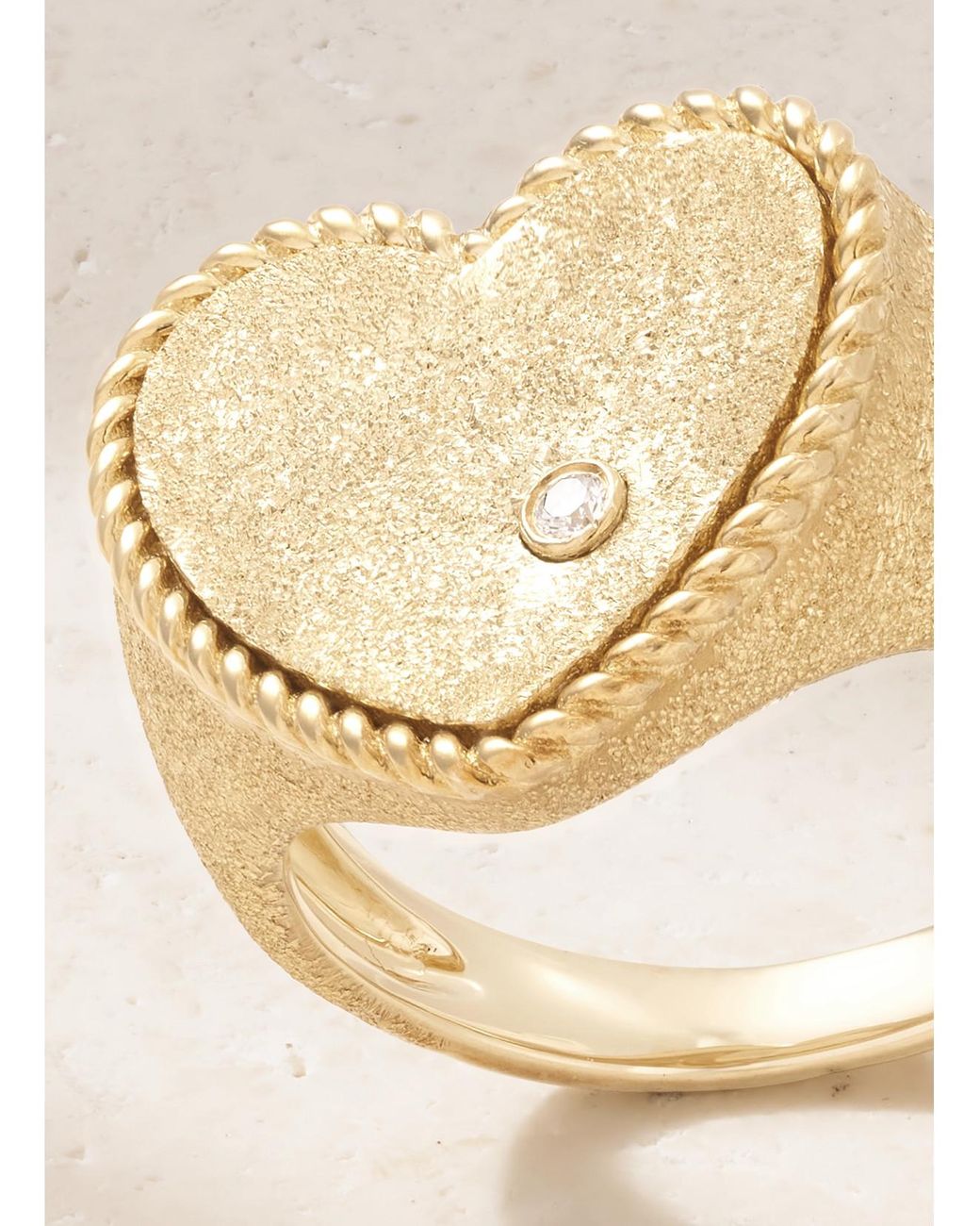 Yvonne Léon Natural Coeur Pailletee 9-Karat Diamond Ring