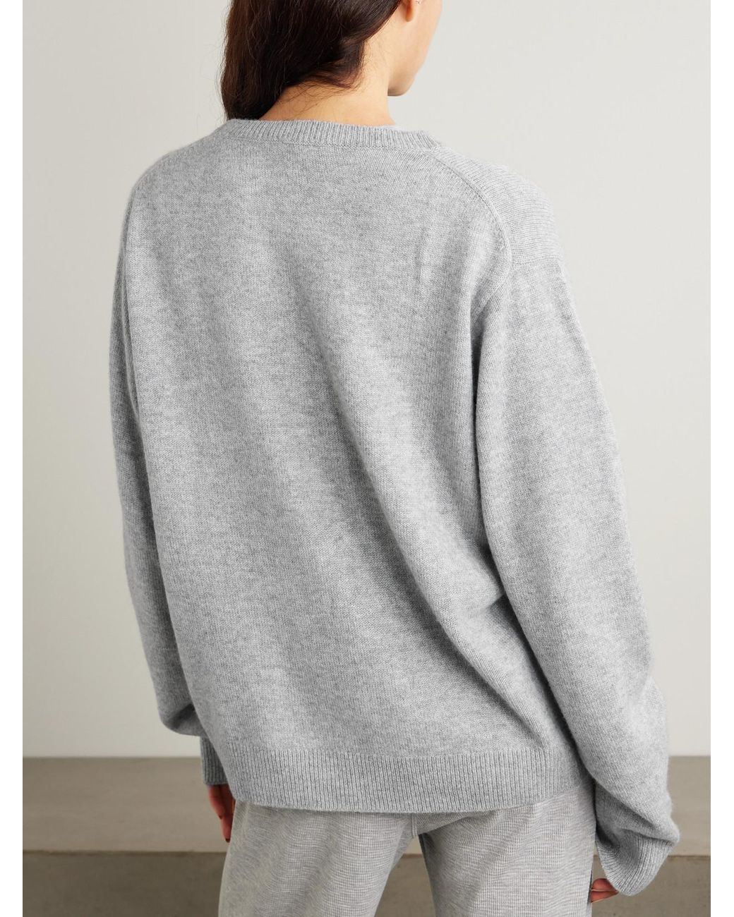 ÉTERNE Gray James Cashmere Sweater