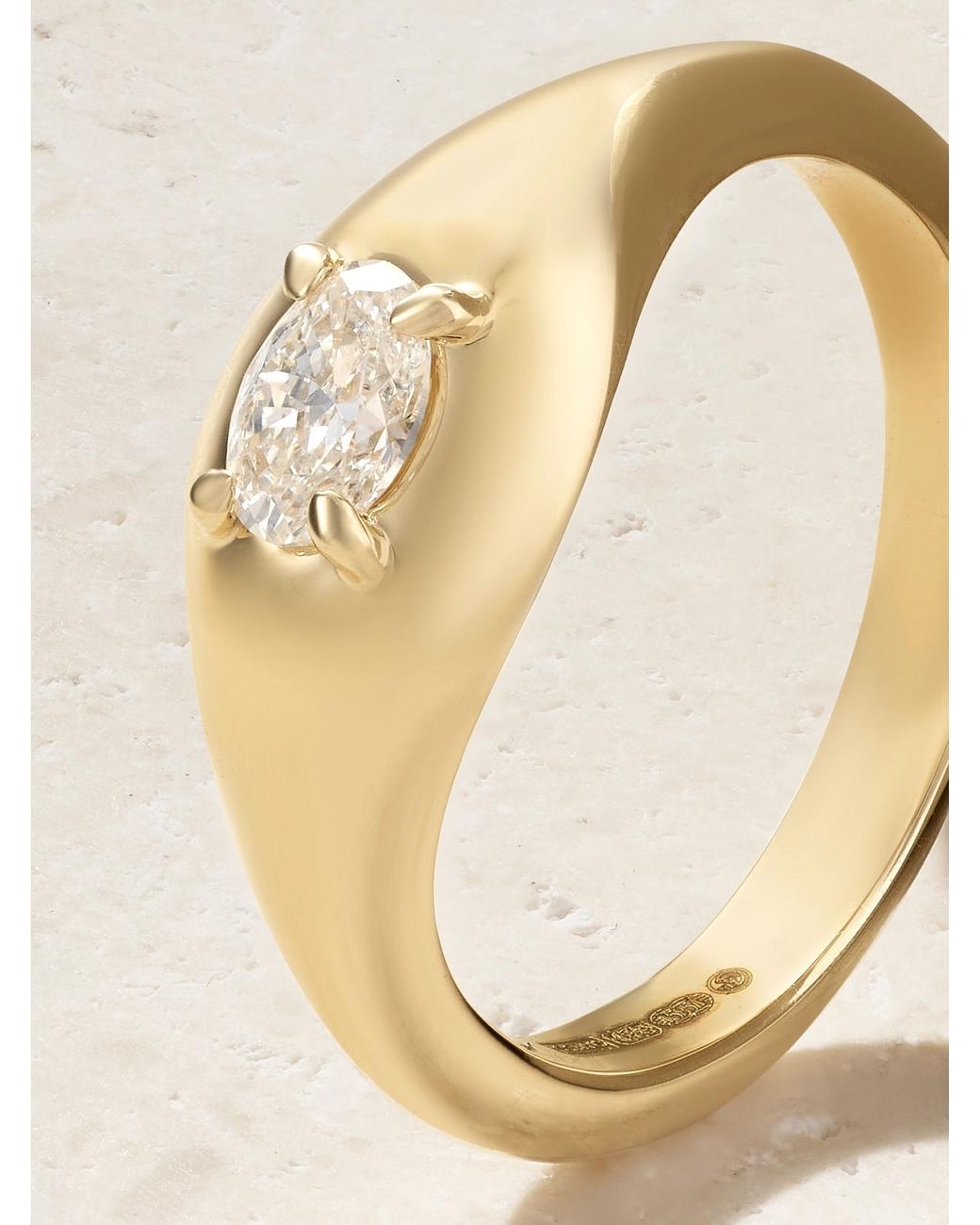 STONE AND STRAND Natural The Essential 14-Karat Diamond Pinky Ring