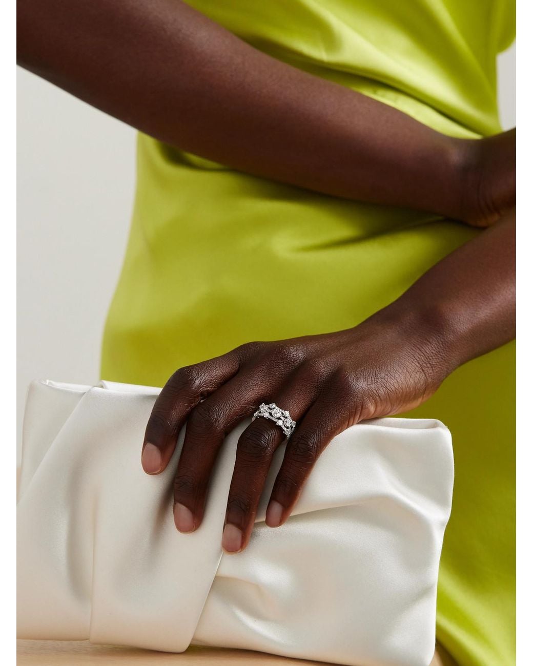 De Beers London Natural Arpeggia 18-Karat Diamond Ring