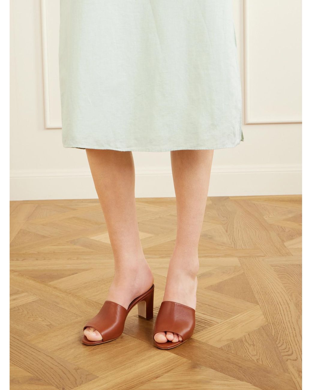 Manolo Blahnik Brown Rapallabar 70 Leather Sandals