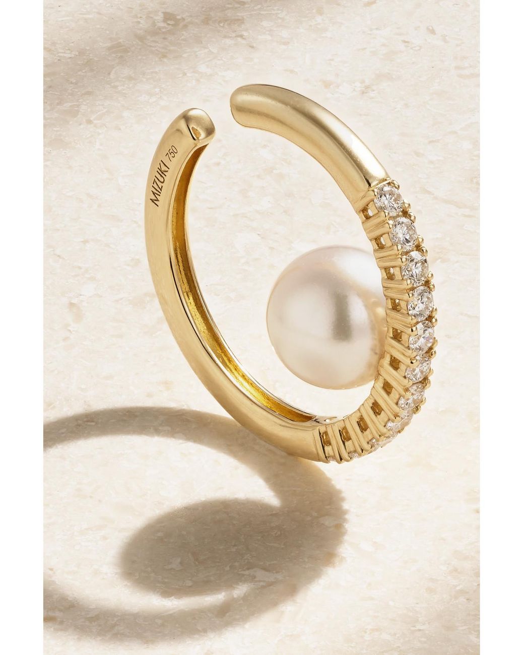 Mizuki Natural 18-Karat, Diamond And Pearl Ear Cuff