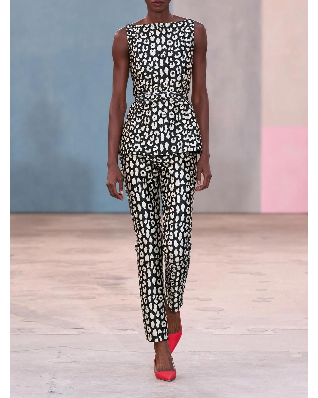 Carolina Herrera White Leopard-Patterned Jacquard Slim-Leg Pants